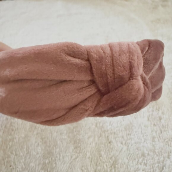 Loft Top Knot Velvet Headband in Pink Dust - Picture 3 of 5